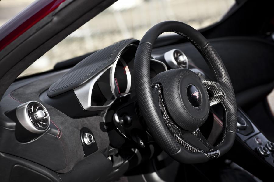  McLaren MP4-12C 2009 года  (фото 214 из 268)